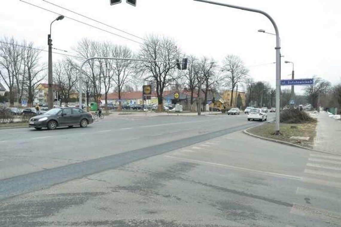 Na Felin? Tylko objazdem. Duże utrudnienia dla kierowców w Lublinie Na Felin? Tylko objazdem. Duże utrudnienia dla kierowców w Lublinie