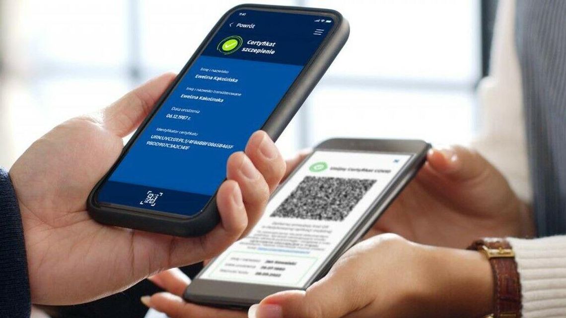 Na lotnisku chciał oszukać Straż Graniczną. Przyleciał z fałszywym paszportem covidowym