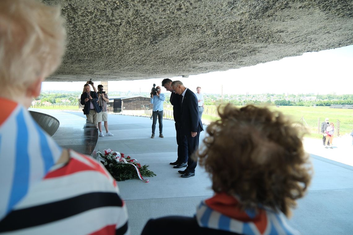 Na niemieckiej aukcji ponad 20 artefaktów dotyczących więźniów obozu na Majdanku