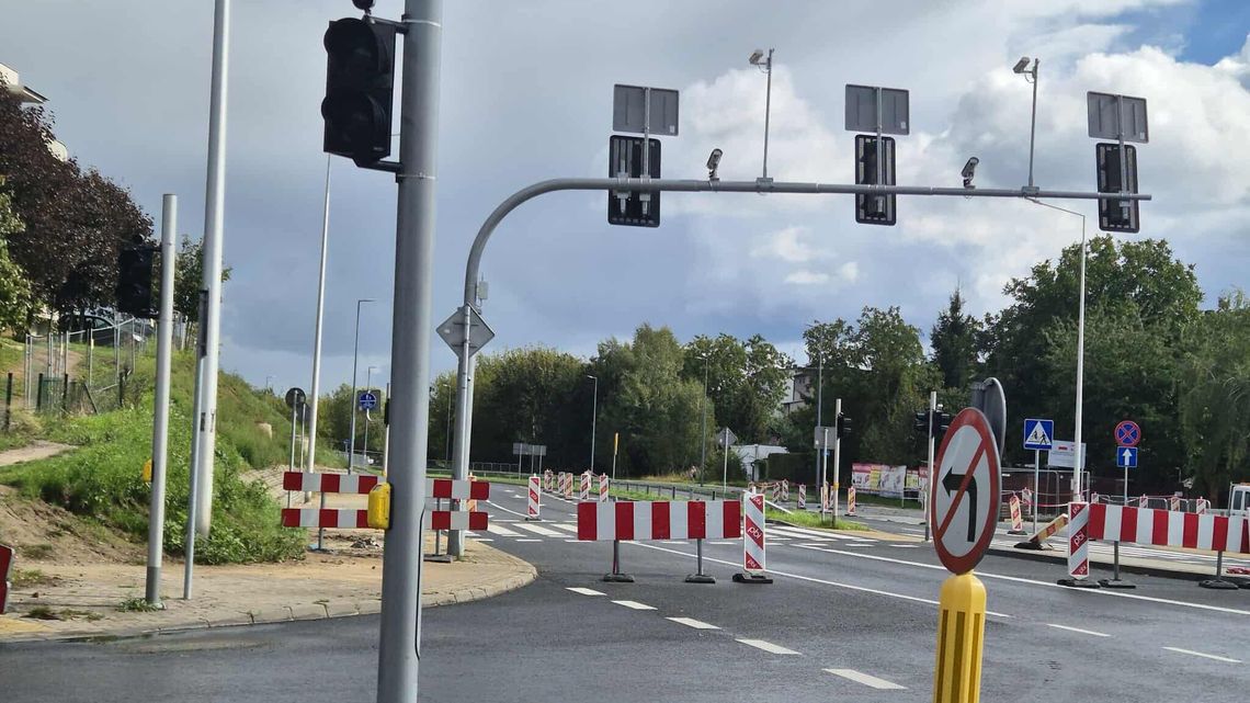 Na osiedlu jak na placu budowy. Mieszkańcy Narcyzowej mają dość Na osiedlu jak na placu budowy. Mieszkańcy Narcyzowej mają dość