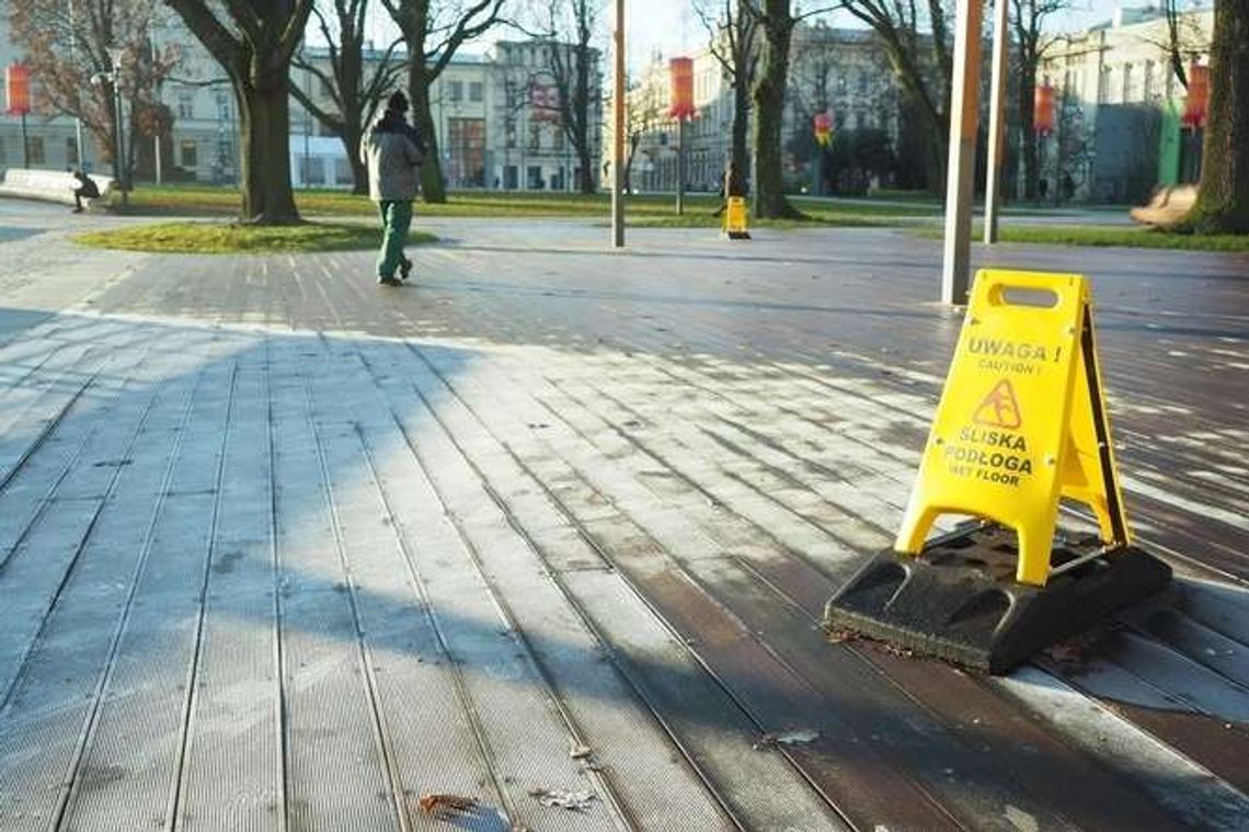 Na placu Litewskim powstanie plenerowa kawiarnia. Wiadomo kto znajdzie pracę Na placu Litewskim powstanie plenerowa kawiarnia. Wiadomo kto znajdzie pracę