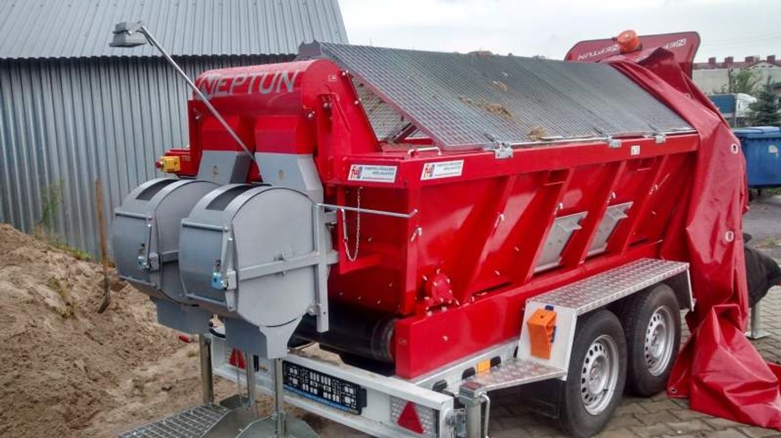 Na powódź i na gołoledź. Nowy sprzęt strażaków z Opola Lubelskiego