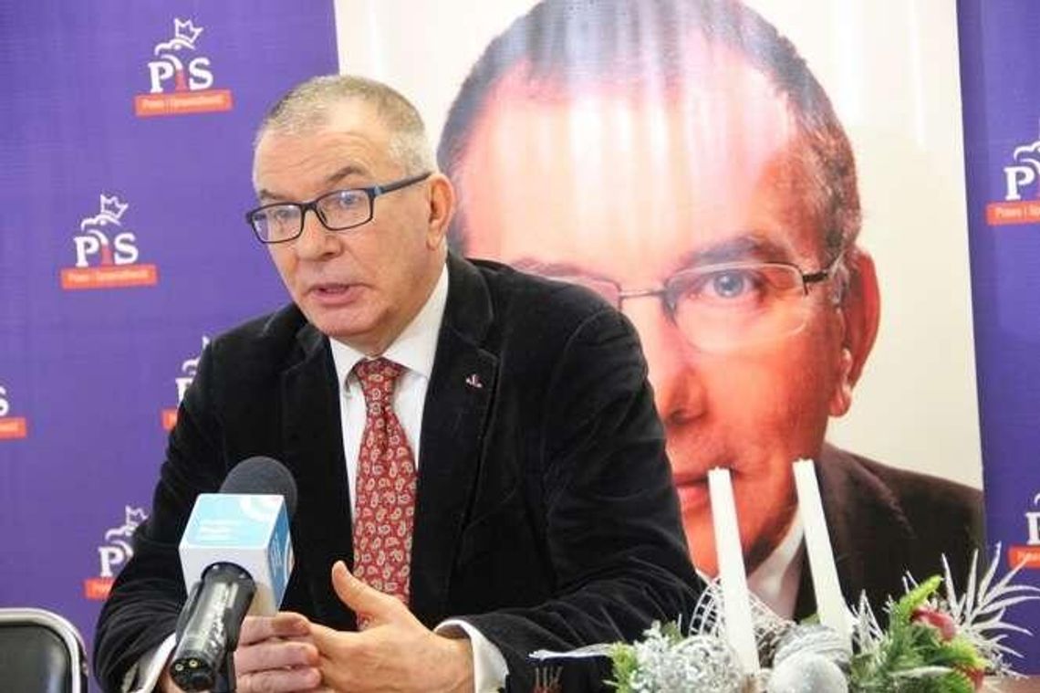 "Na razie utknęła w rządzie". Poseł PiS o ustawie "ZUS dla małej działalności gospodarczej"