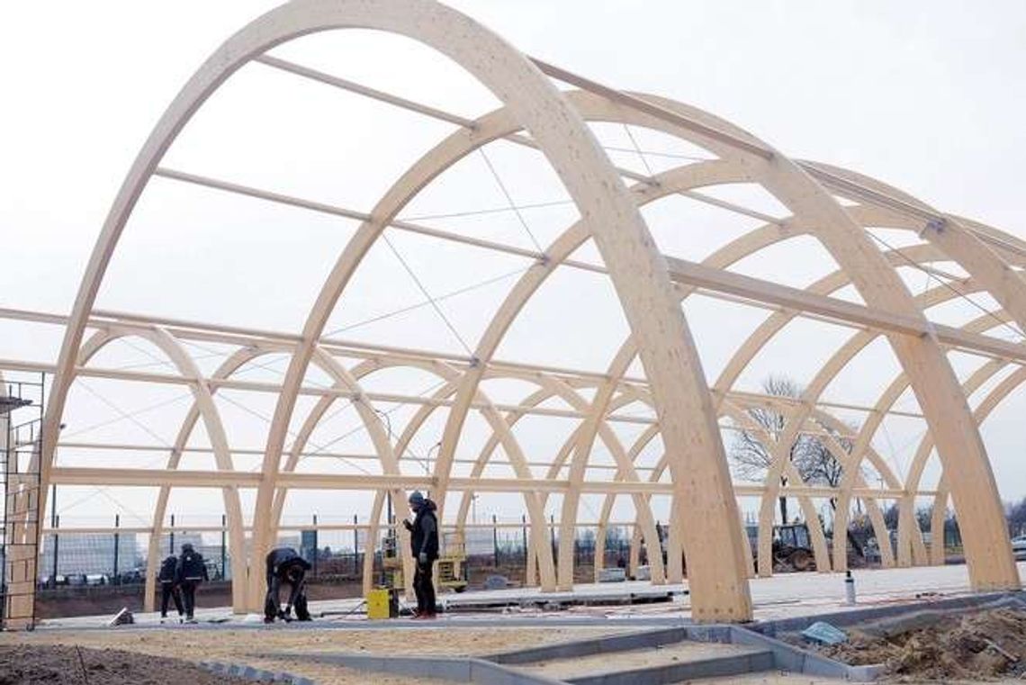 Na tenisa już niebawem. Budowa kortów w Świdniku Na tenisa już niebawem. Budowa kortów w Świdniku