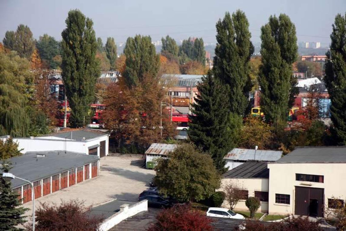 Na terenie dawnej zajezdni staną dwa wieżowce. Co jeszcze jest w projekcie?