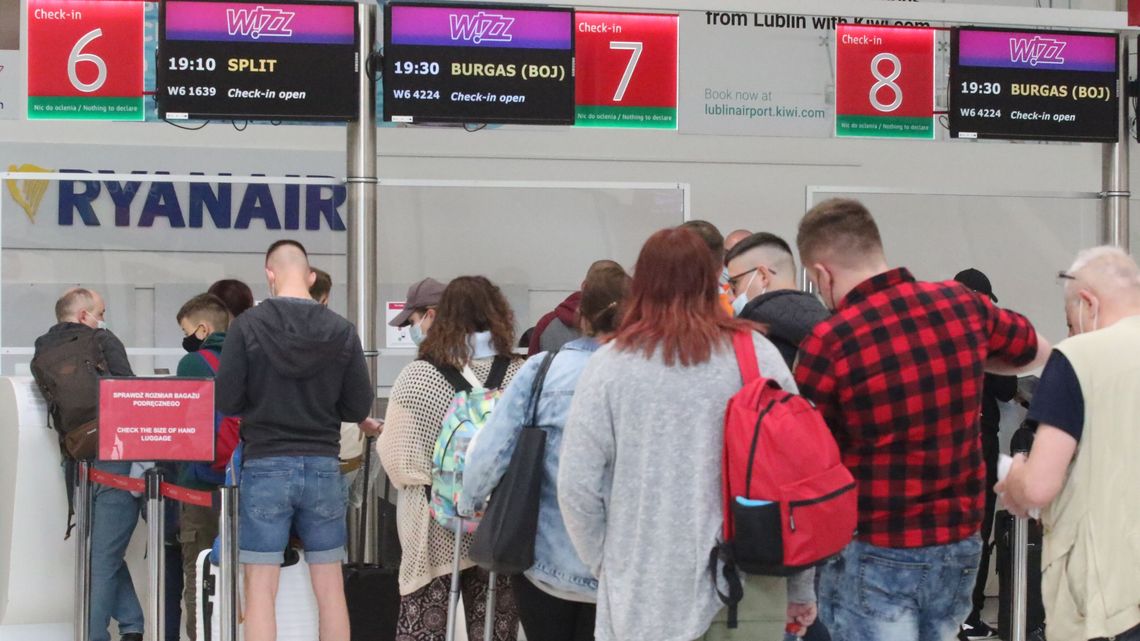 Na wakacje z Lublina znowu samolotem. Wiemy, ile osób odleciało do Chorwacji i Bułgarii