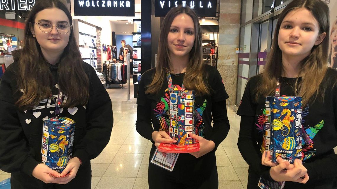 Na zakupy z serduszkiem. WOŚP gra w centrum handlowym w Zamościu