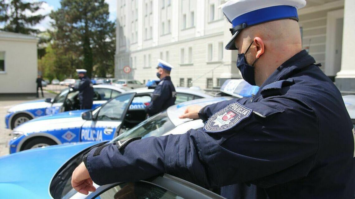 Na znak solidarności z zastrzelonym policjantem w Lublinie zawyły syreny [zdjęcia, wideo]