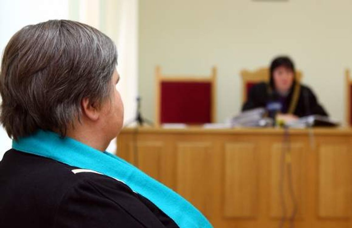 Naciągnęli emerytkę. Pożyczyła 10 tys. zł i straciła mieszkanie
