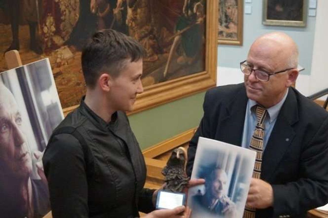 Nadia Sawczenko pisze historię prosząc Polaków o wybaczenie Nadia Sawczenko pisze historię prosząc Polaków o wybaczenie