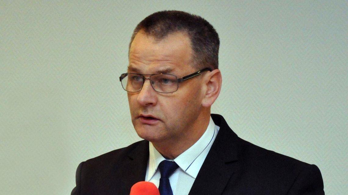 Nadzwyczajnie szybka rezygnacja wicestarosty. Następnego dnia miał już nową pracę