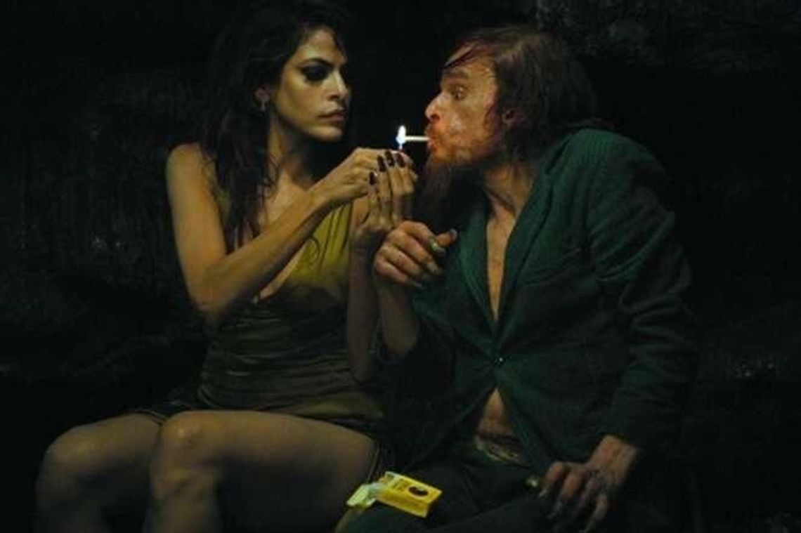 Nagradzany film 'Holy Motors' pokaże Teatr Stary