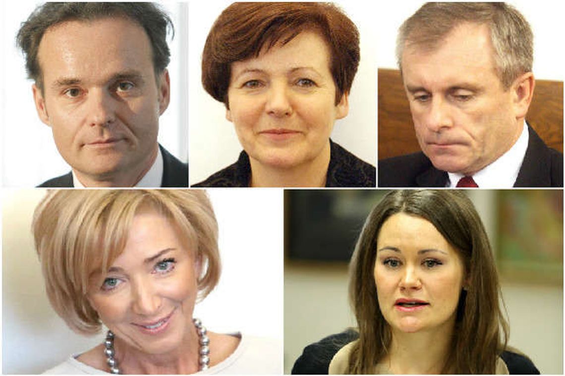 Nagrody dla urzędników w Ratuszu. Niektórzy dostali po 10 tys. zł premii Nagrody dla urzędników w Ratuszu. Niektórzy dostali po 10 tys. zł premii