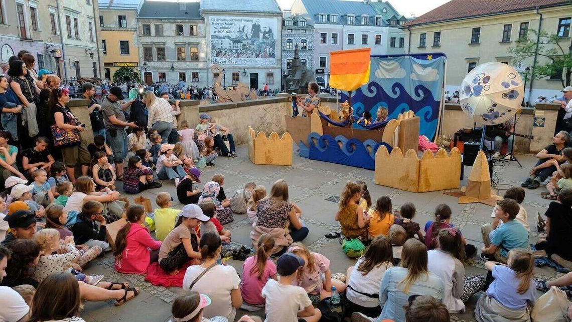 Najbardziej kulturalna noc za nami. Tym razem Lublinem zawładnęły neurony miasta Najbardziej kulturalna noc za nami. Tym razem Lublinem zawładnęły neurony miasta