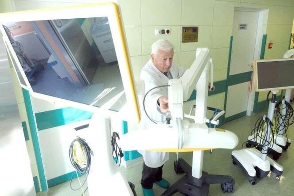 Najnowocześniejszy sprzęt w kraju już w Lublinie. Operacje głowy bardziej precyzyjne