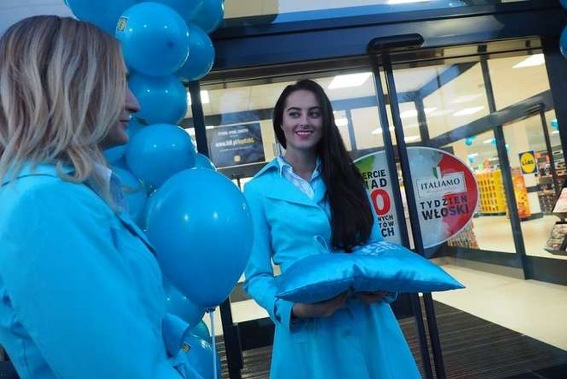 Najnowszy sklep tej sieci w Lublinie otwarty. Promocje skusiły wielu klientów