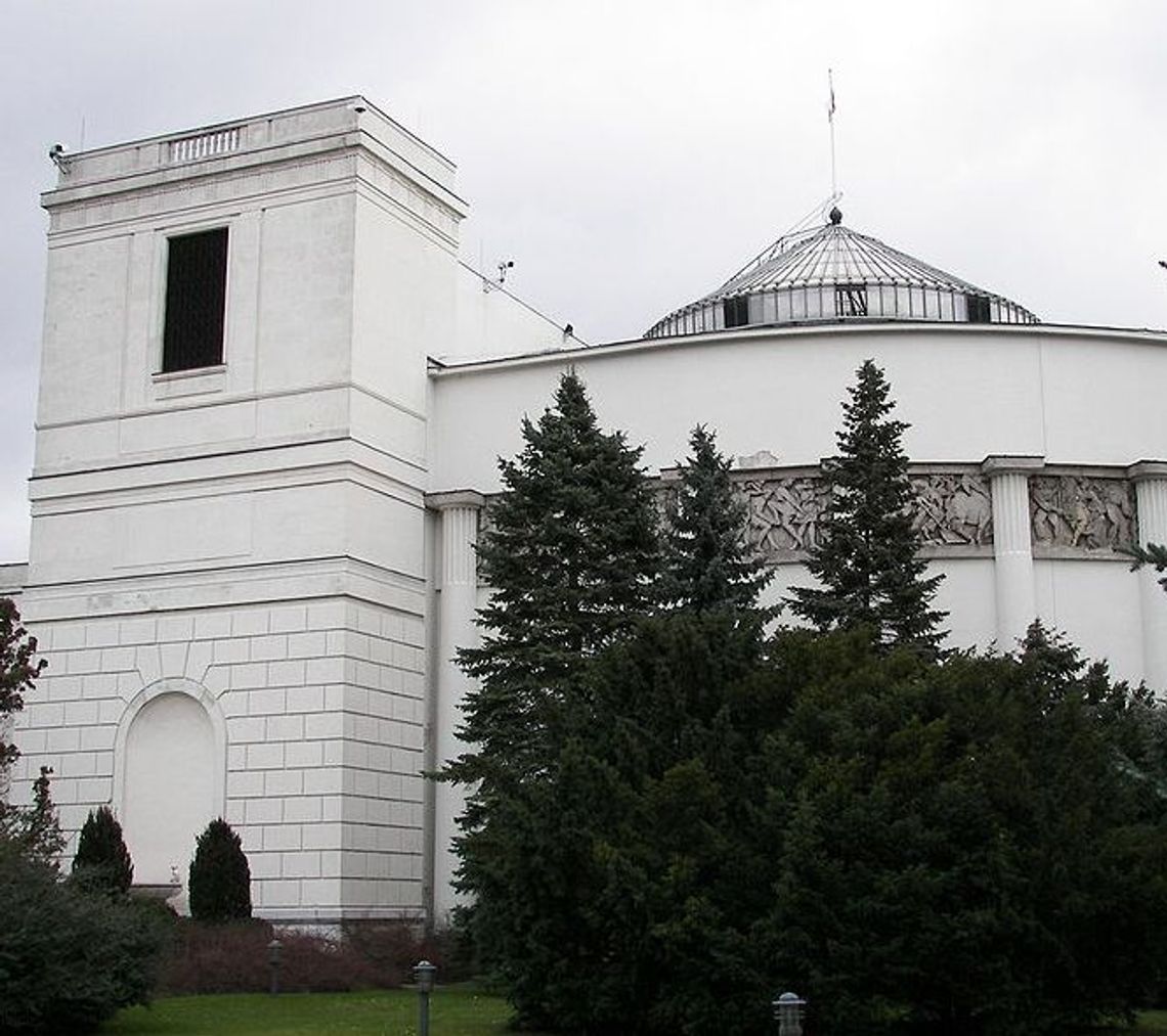 Najnowszy sondaż poparcia dla partii