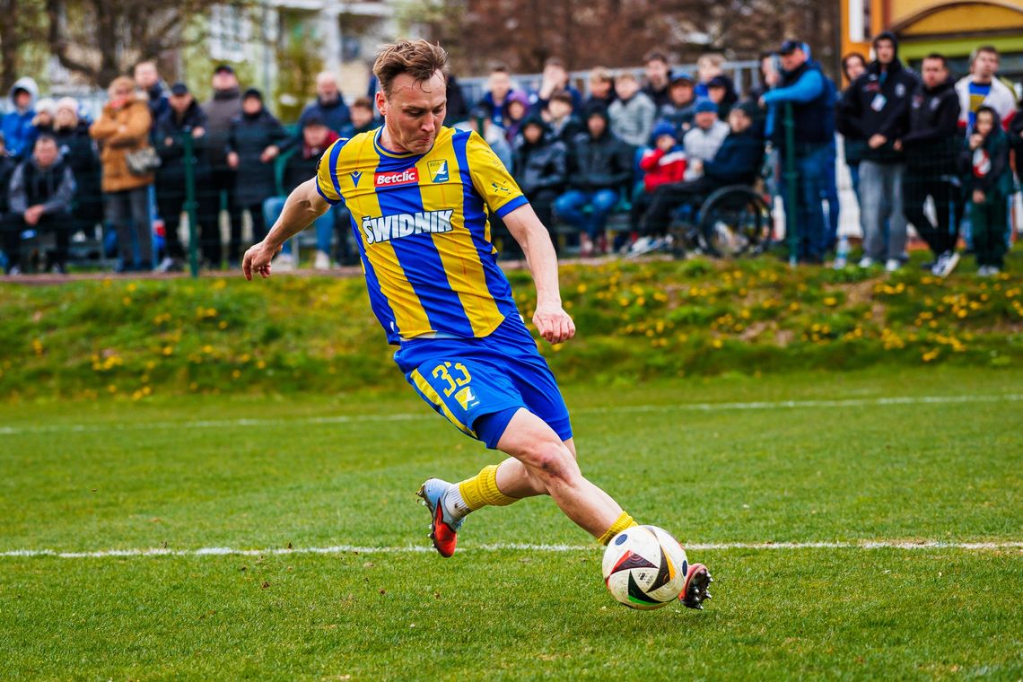 Najszybszy gol w sezonie? Avia po nerwowej końcówce pokonała Wiślan