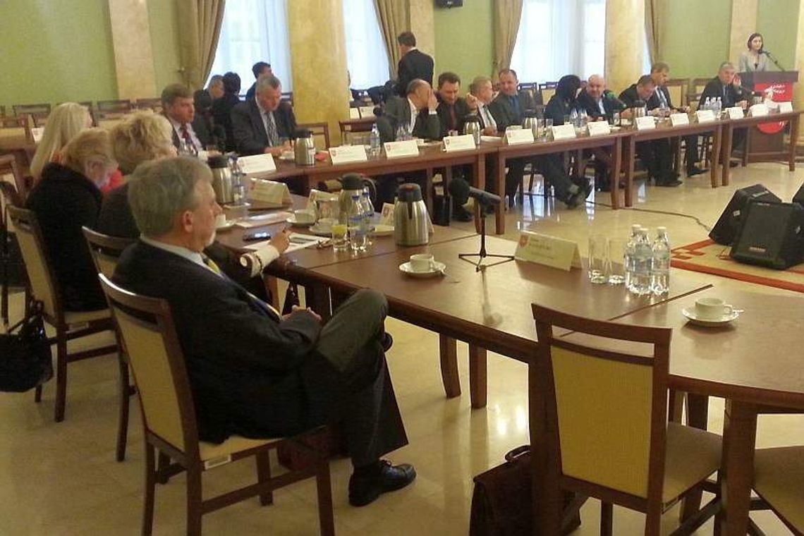 Najważniejsze inwestycje dla regionu. PiS: Jak powstawały te listy? Najważniejsze inwestycje dla regionu. PiS: Jak powstawały te listy?