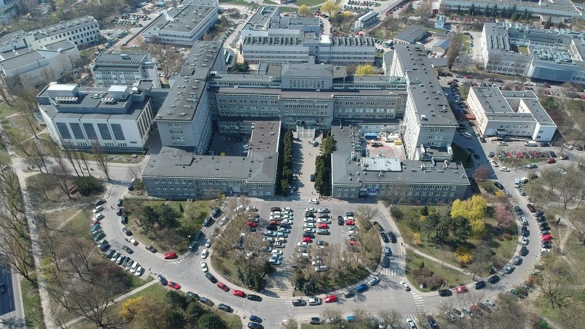 Największy lubelski szpital zaciska pasa. "Jeżeli zbankrutuje, to już nikomu nie pomoże"