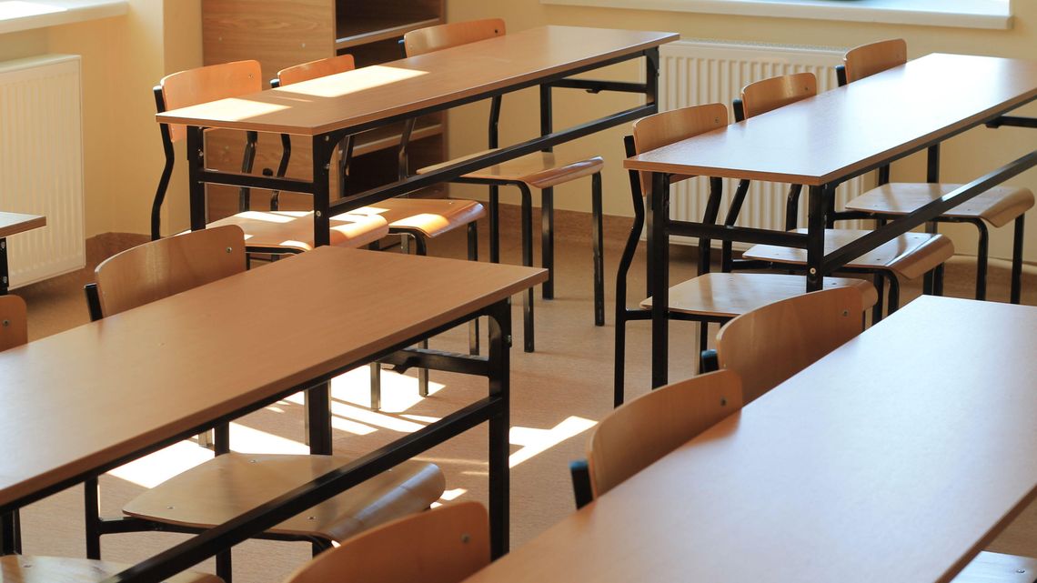 Nałęczów i Markuszów nie czekały na decyzję premiera. Szkoły zamknięte od dzisiaj Nałęczów i Markuszów nie czekały na decyzję premiera. Szkoły zamknięte od dzisiaj