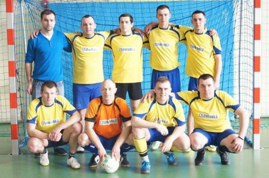 Nałęczów zwycięzcą halowej ligi