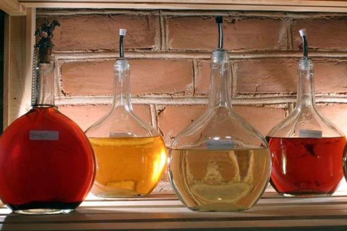 Nalewki, które jeszcze zdążysz nastawić Nalewki, które jeszcze zdążysz nastawić