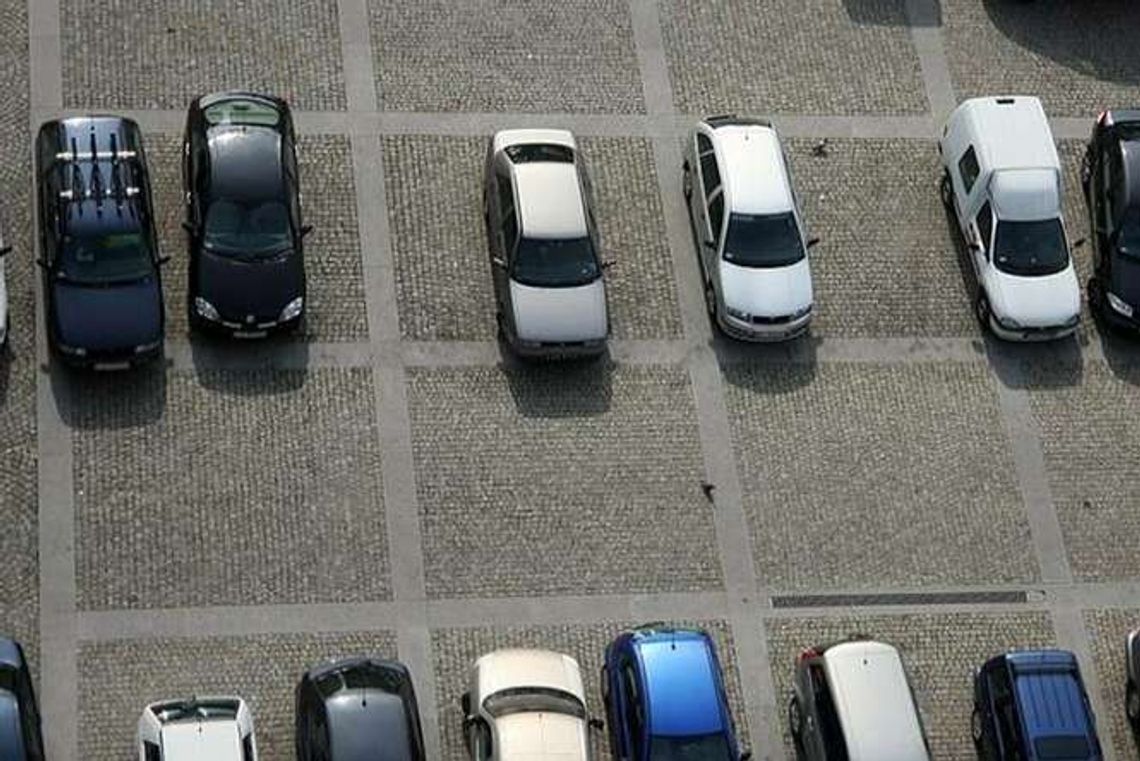 Nałkowskich: Nie zbudują dodatkowego dojazdu do szkoły i parkingu Nałkowskich: Nie zbudują dodatkowego dojazdu do szkoły i parkingu