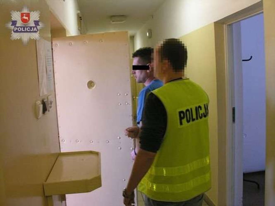 Napadli i zmusili do podpisania umowy na sprzedaż samochodu