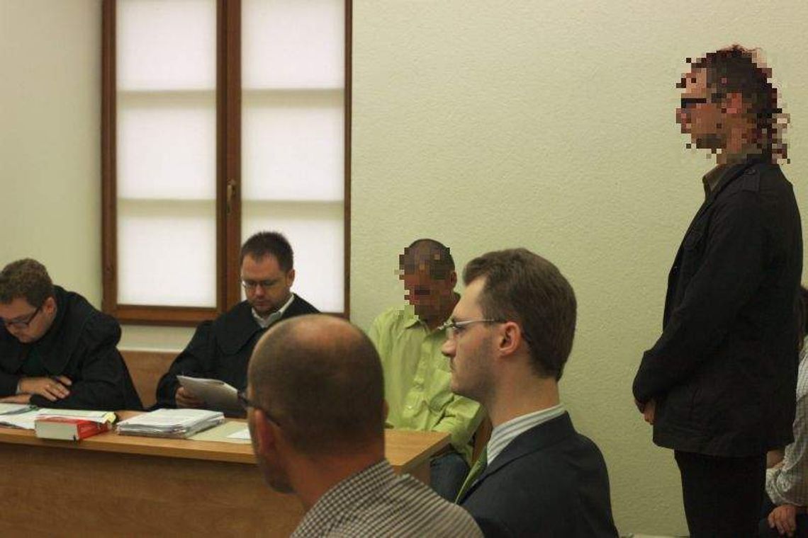 Napadli na narodowców krzycząc "antifa hooligans!". Ruszył proces