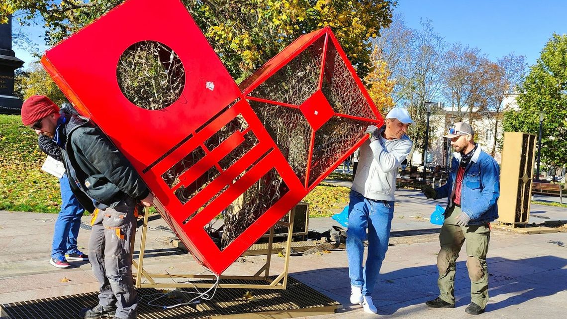 Napis "I love Lublin" zniknął z centrum miasta. Wróci odmieniony Napis "I love Lublin" zniknął z centrum miasta. Wróci odmieniony