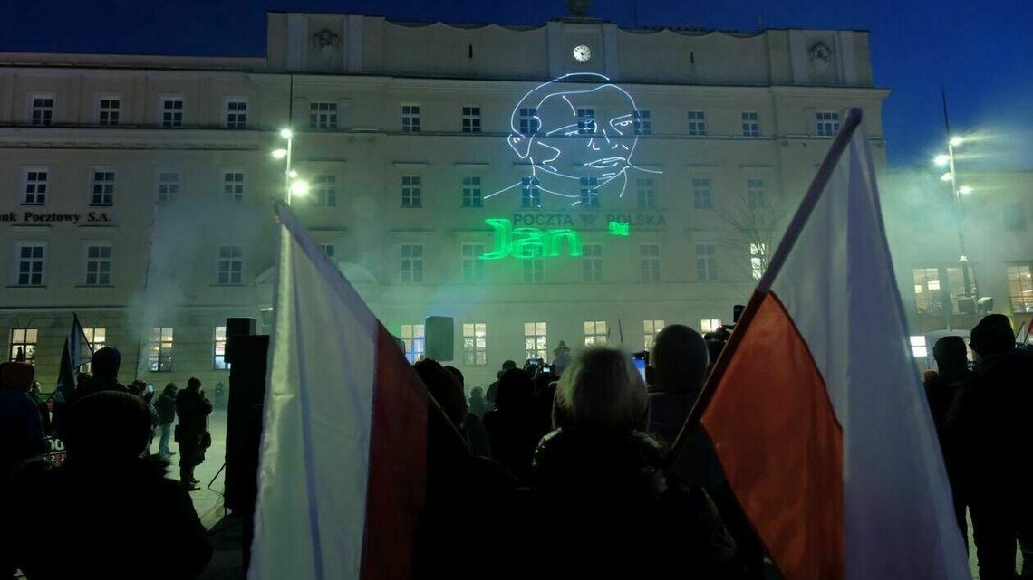 Narodowy Dzień Pamięci Żołnierzy Wyklętych. Wieczorny marsz po centrum Lublina. Zdjęcia