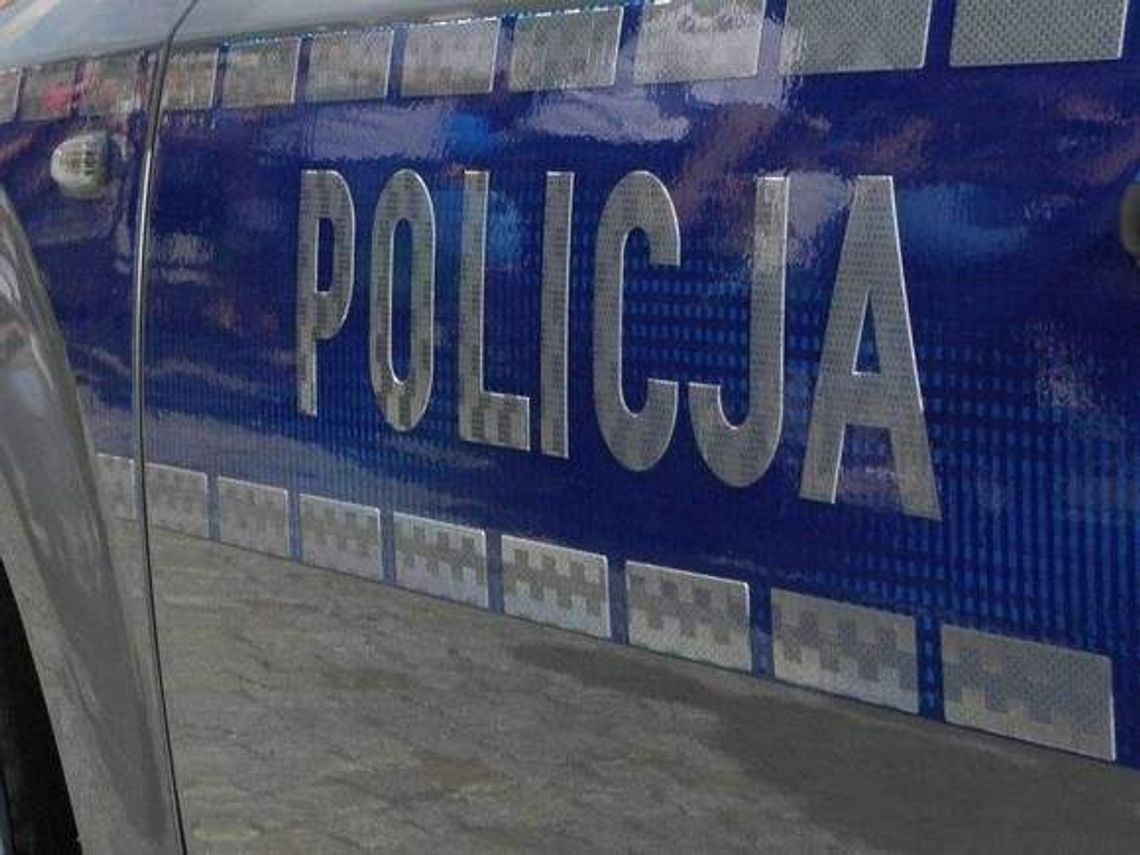 Nastolatek ugodził nożem policjanta. Funkcjonariusz w szpitalu