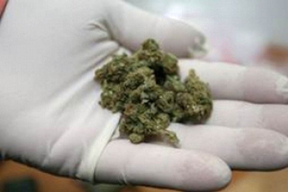 Nastolatkowie chcieli wymienić się narkotykami. Nie wyszło