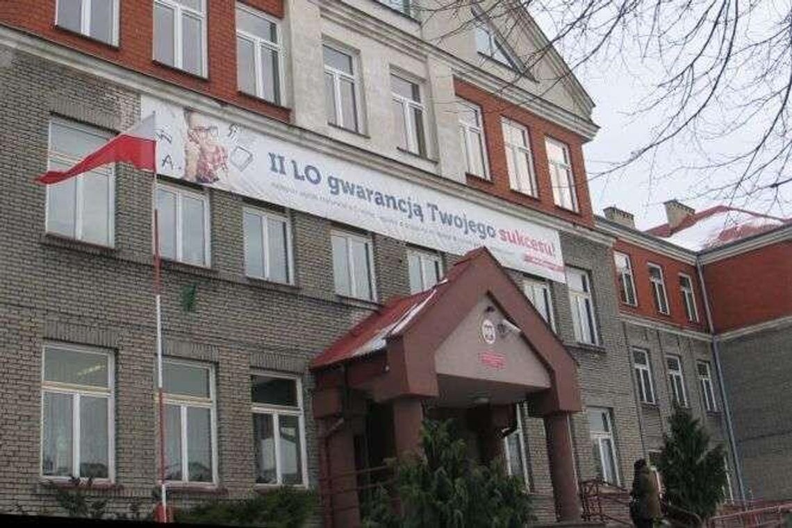 Nauczyciele ośmieszyli ciemnoskórego ucznia w szkole. Sprawą zajmie się prokuratura