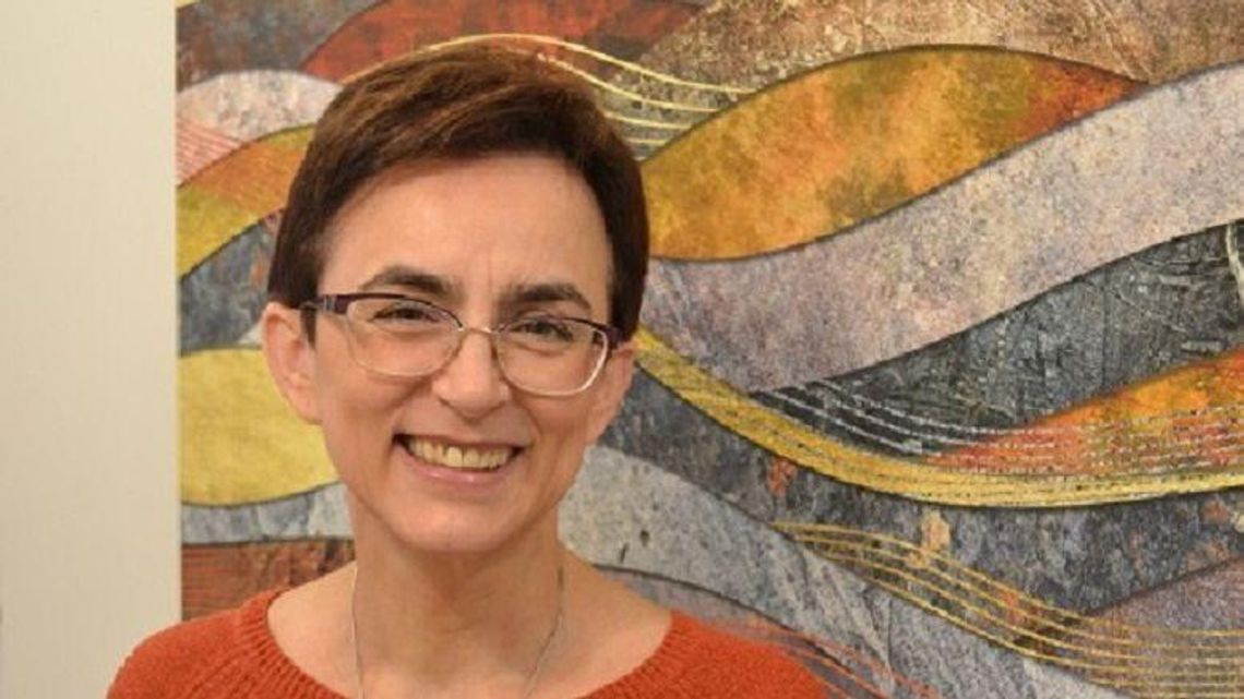 Nauczycielka z Łukowa napisała powieść. "Kilka lat temu usłyszałam od kuzynki ciekawą historię" Nauczycielka z Łukowa napisała powieść. "Kilka lat temu usłyszałam od kuzynki ciekawą historię"