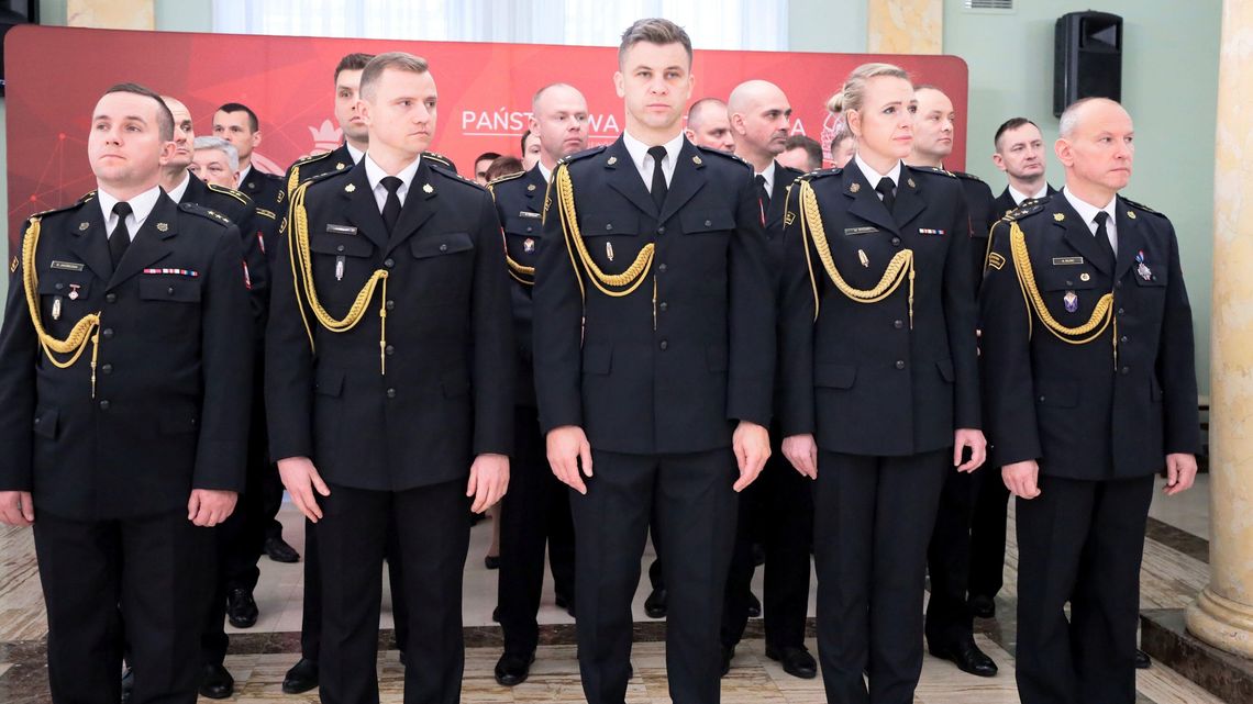 Nawałnica, uderzenie rakiety, pomoc uchodźcom, a oni zawsze na pierwszej linii. "Jesteście wielcy" Nawałnica, uderzenie rakiety, pomoc uchodźcom, a oni zawsze na pierwszej linii. "Jesteście wielcy"