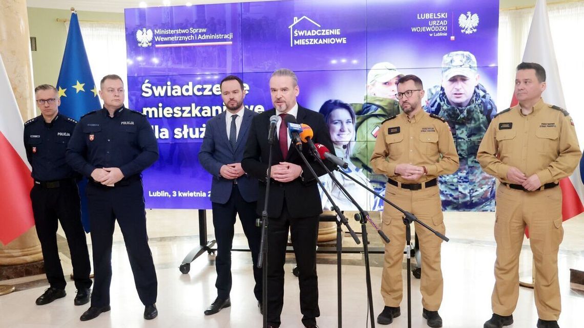 Nawet 1800 zł. Nowy dodatek dla służb mundurowych Nawet 1800 zł. Nowy dodatek dla służb mundurowych