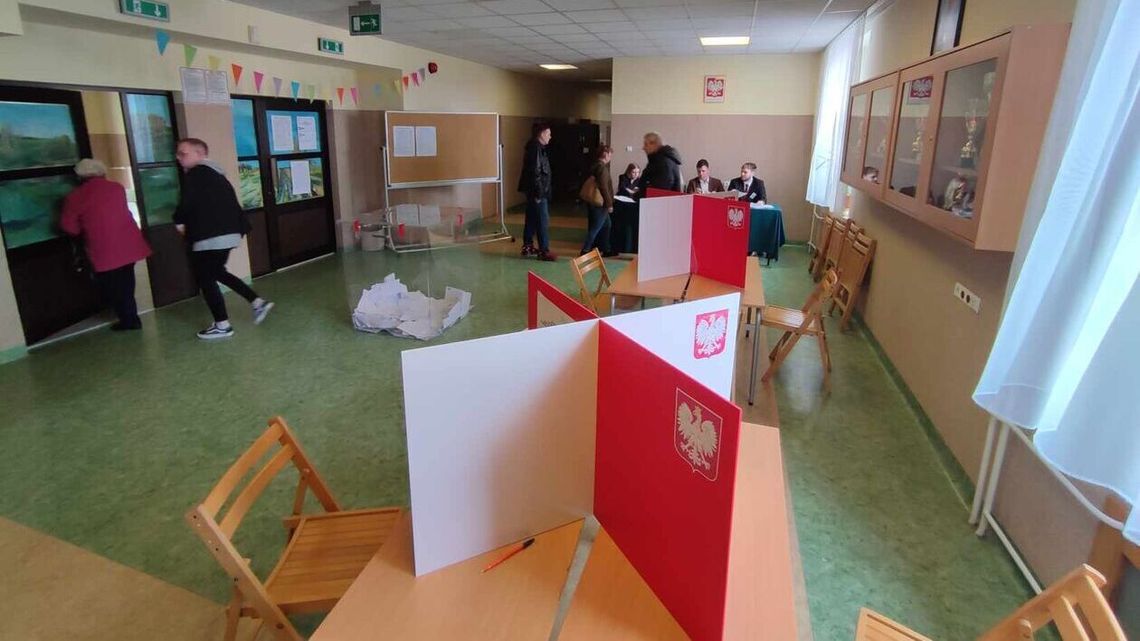 Nawrocki zdecydowanie wygrywa w powiecie włodawskim Nawrocki zdecydowanie wygrywa w powiecie włodawskim