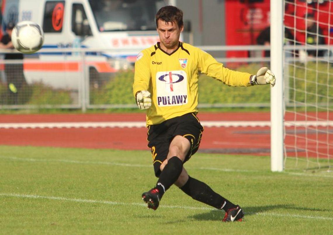 Nazar Penkowec nadal w Wiśle Puławy, rozmowy z piłkarzami trwają