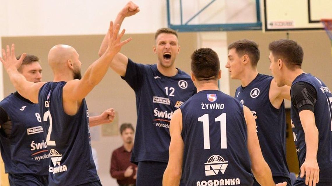 Neobus Niebylec – MKS Avia Świdnik 1:3. Umocnili się w fotelu lidera