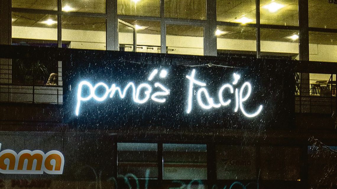 Neon ma rozpocząć dyskusję o wyglądzie reklam w przestrzeni miejskiej. Będą zmiany?