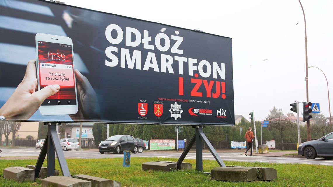 Nie bądź "smartfonowym zombie". Rusza społeczna akcja w Kraśniku Nie bądź "smartfonowym zombie". Rusza społeczna akcja w Kraśniku