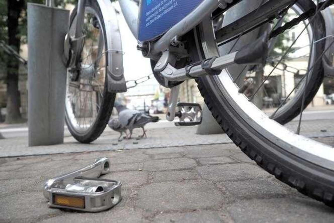 Nie będzie drugiej stacji roweru miejskiego na os. Krasińskiego. Nie będzie drugiej stacji roweru miejskiego na os. Krasińskiego.