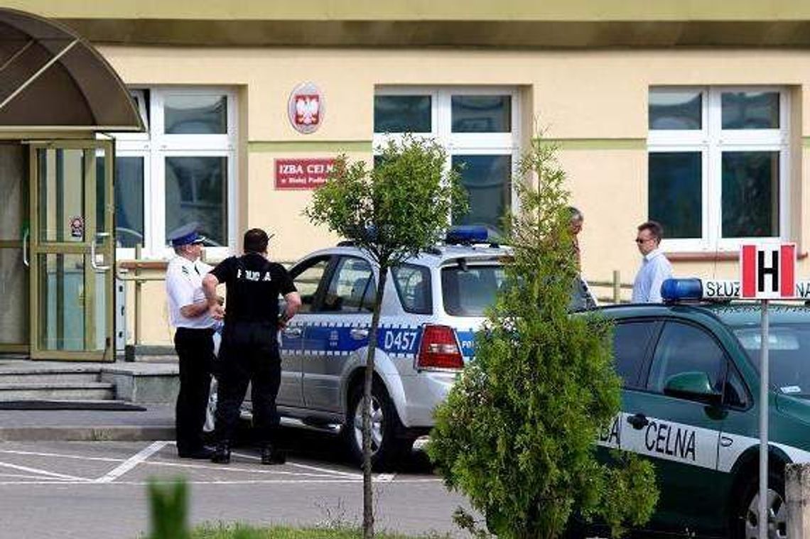 Nie było bomby w Izbie Celnej w Białej Podlaskiej Nie było bomby w Izbie Celnej w Białej Podlaskiej