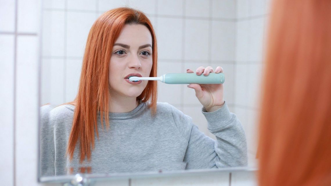 Nie dbasz o zęby jak młody Polak. Co dziesiąty nie używa pasty do zębów Nie dbasz o zęby jak młody Polak. Co dziesiąty nie używa pasty do zębów