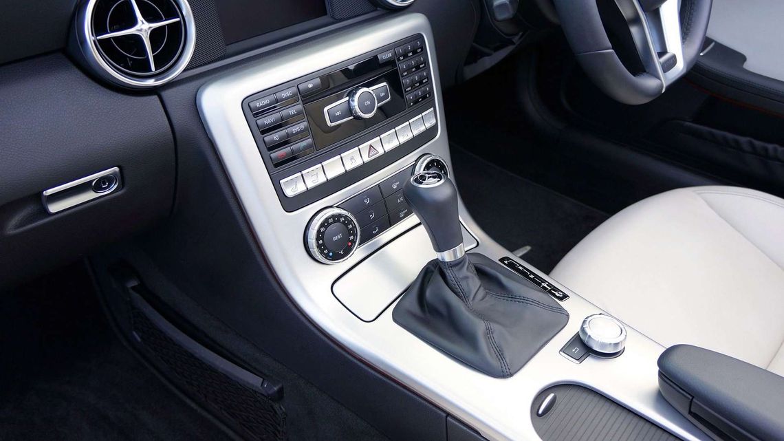 Nie kupuj, wynajmij. O zaletach korzystania z wypożyczalni samochodowych