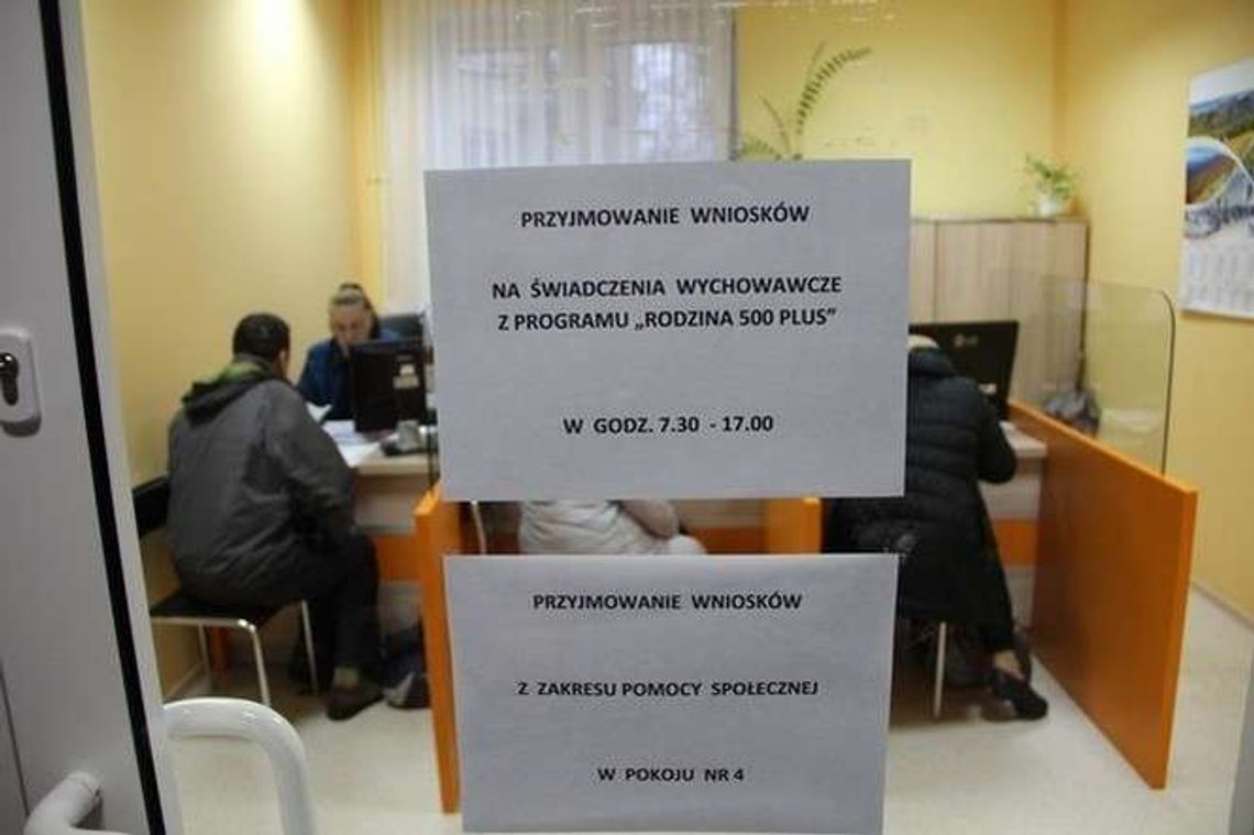 "Nie mamy co do garnka włożyć”. Pracownicy socjalni już tego nie słyszą "Nie mamy co do garnka włożyć”. Pracownicy socjalni już tego nie słyszą