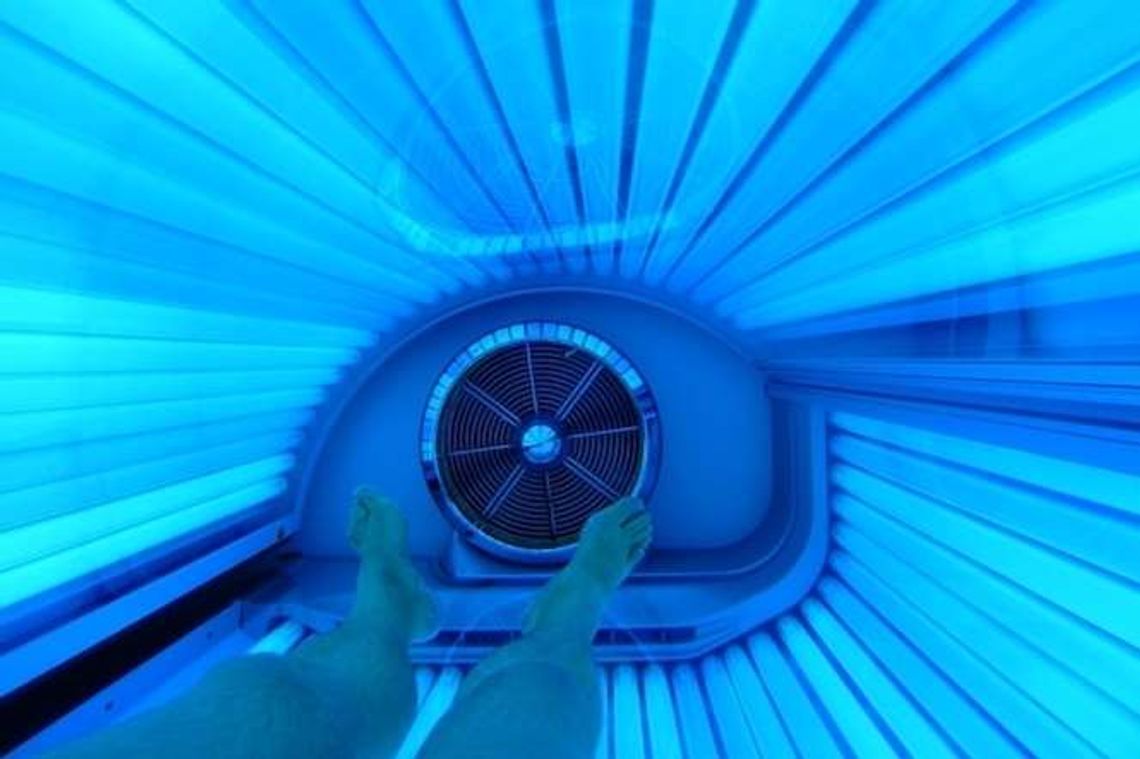 Nie masz 18 lat? Nie opalisz się w solarium. Od dzisiaj nowe przepisy