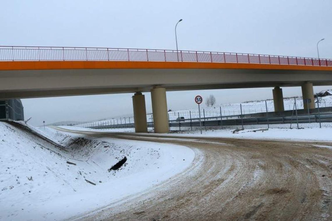 Nie odśnieżali wiaduktu, bo był w budowie Nie odśnieżali wiaduktu, bo był w budowie